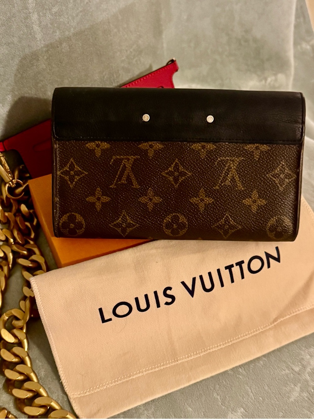 Louis Vuitton Black & Brown Wallet with Gold Hardware & crossbody chain - Picture 2 of 10